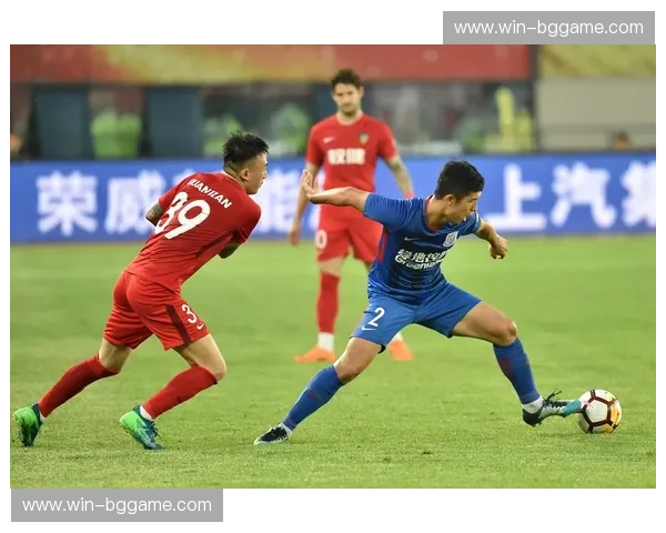 豪门烈焰与新贵狂飙：权健VS申花，那场未曾熄灭的绿茵史诗